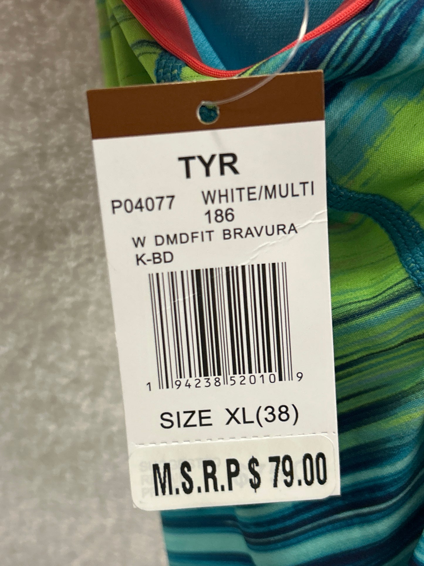 TYR Women’s Diamond Fit Bravura White/Multi Size 38