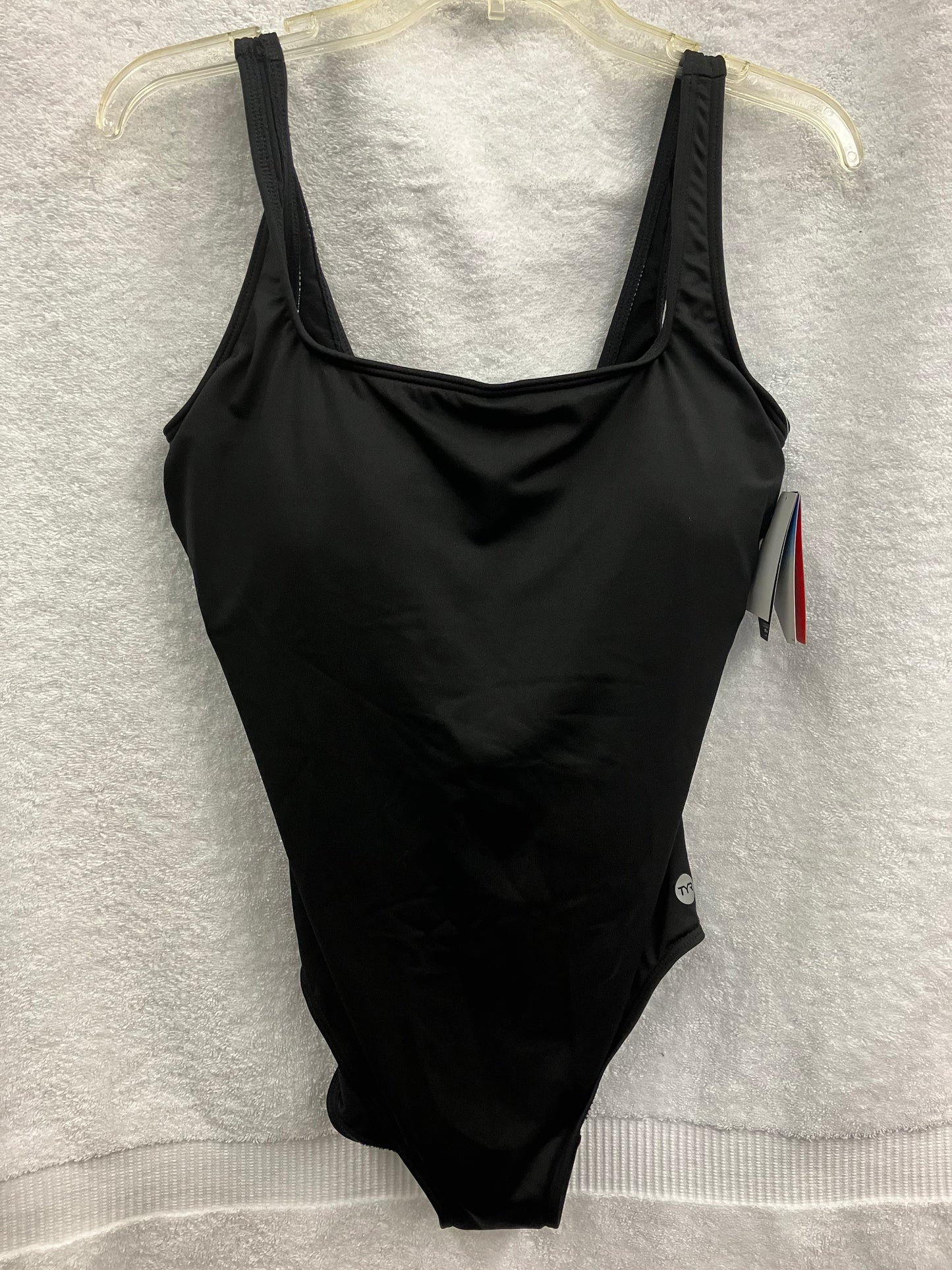 TYR Black Scoop Neck Control Lift Suit Size 16