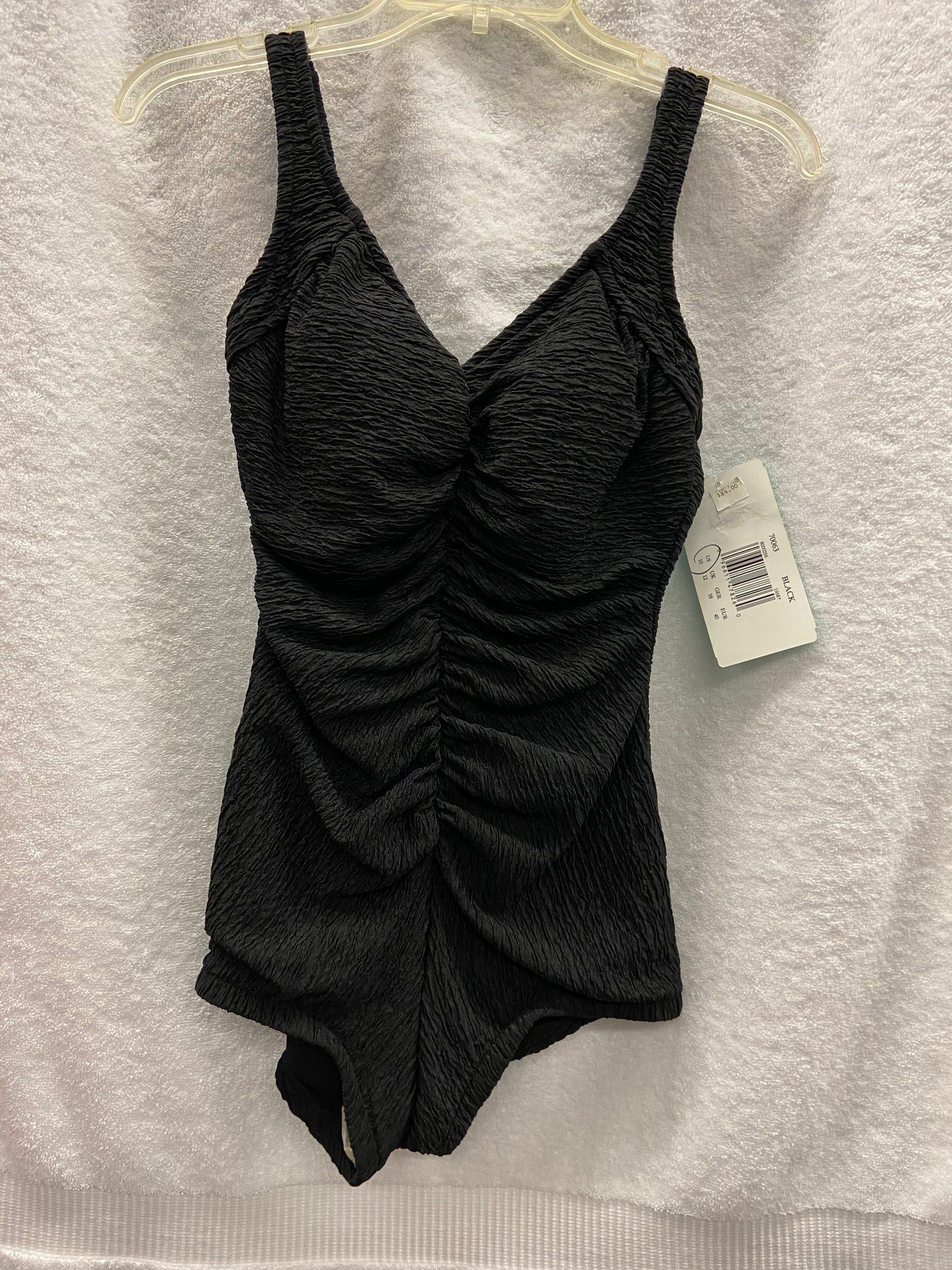 Penbrooke Black Krinkle Scrunch One Piece Suit Size 10