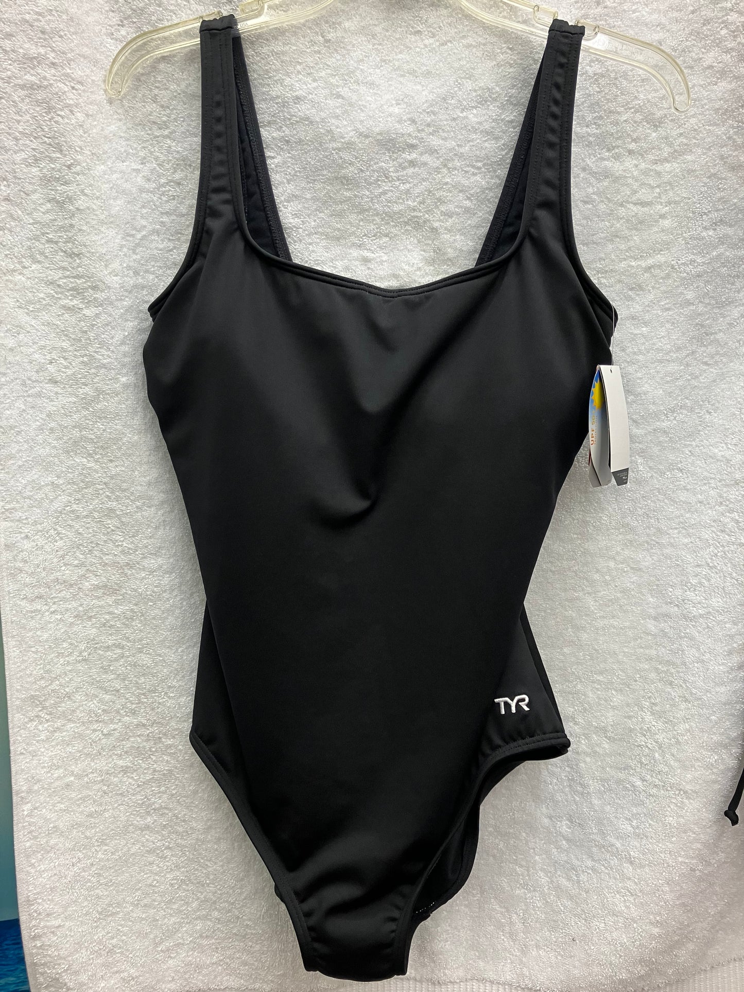 TYR Black Scoop Neck Control Lift Suit Size 14