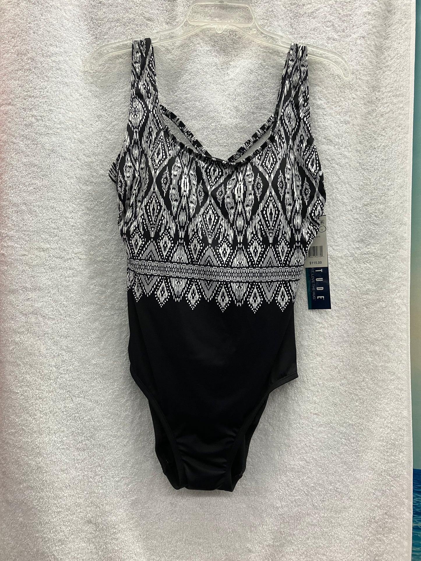 Longitude Black/White One Piece Suit Size 12