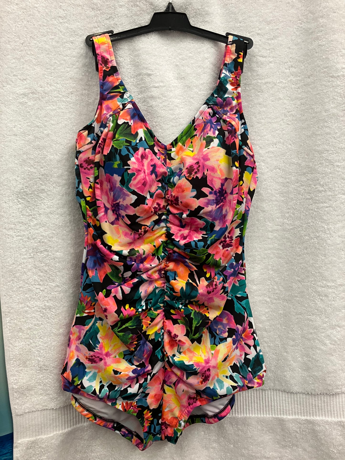 Penbrooke Shape Solver Blk/Multi One Piece Missy Control Suit Size 14