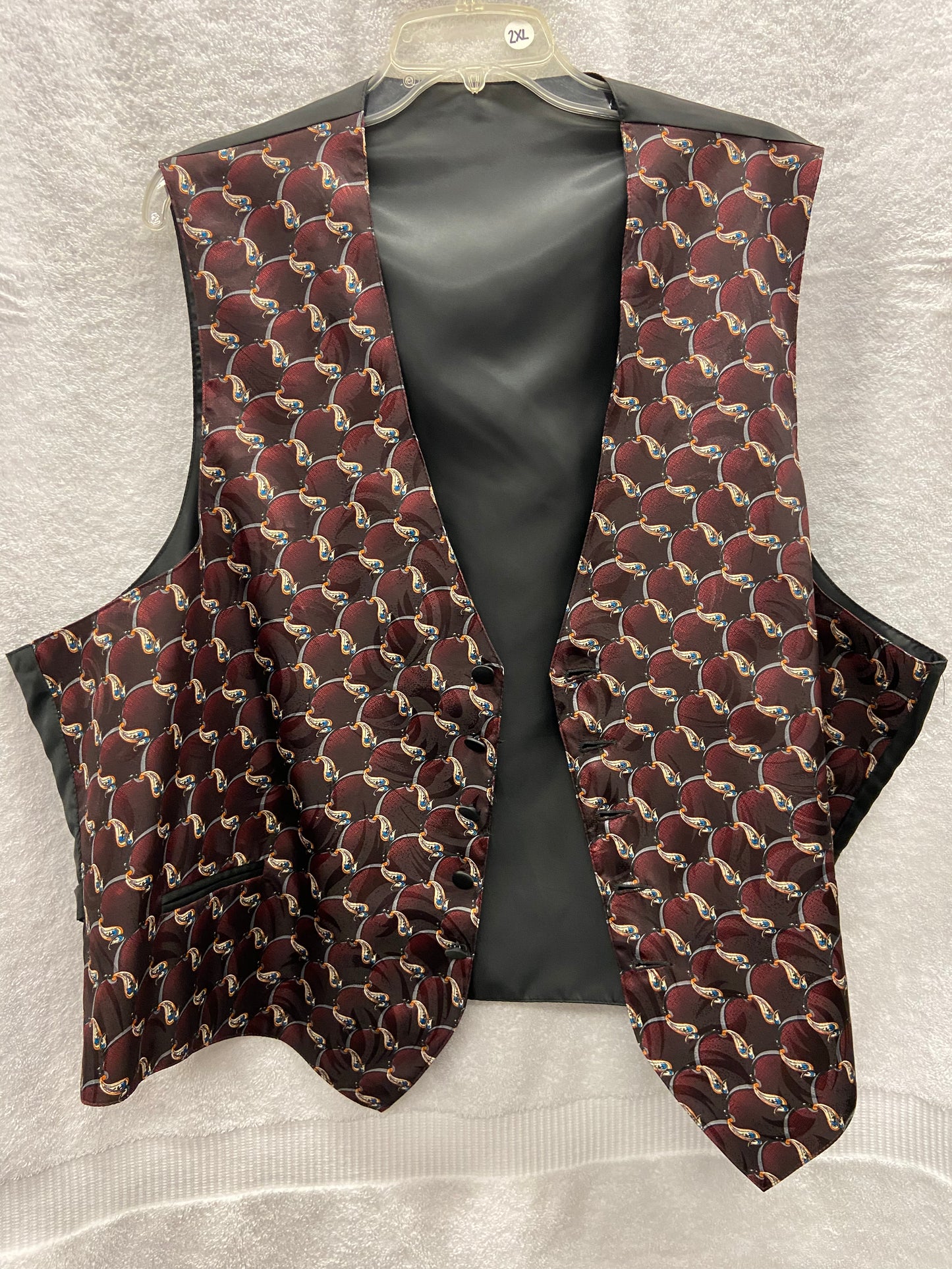 2XL Red Patterned Vest