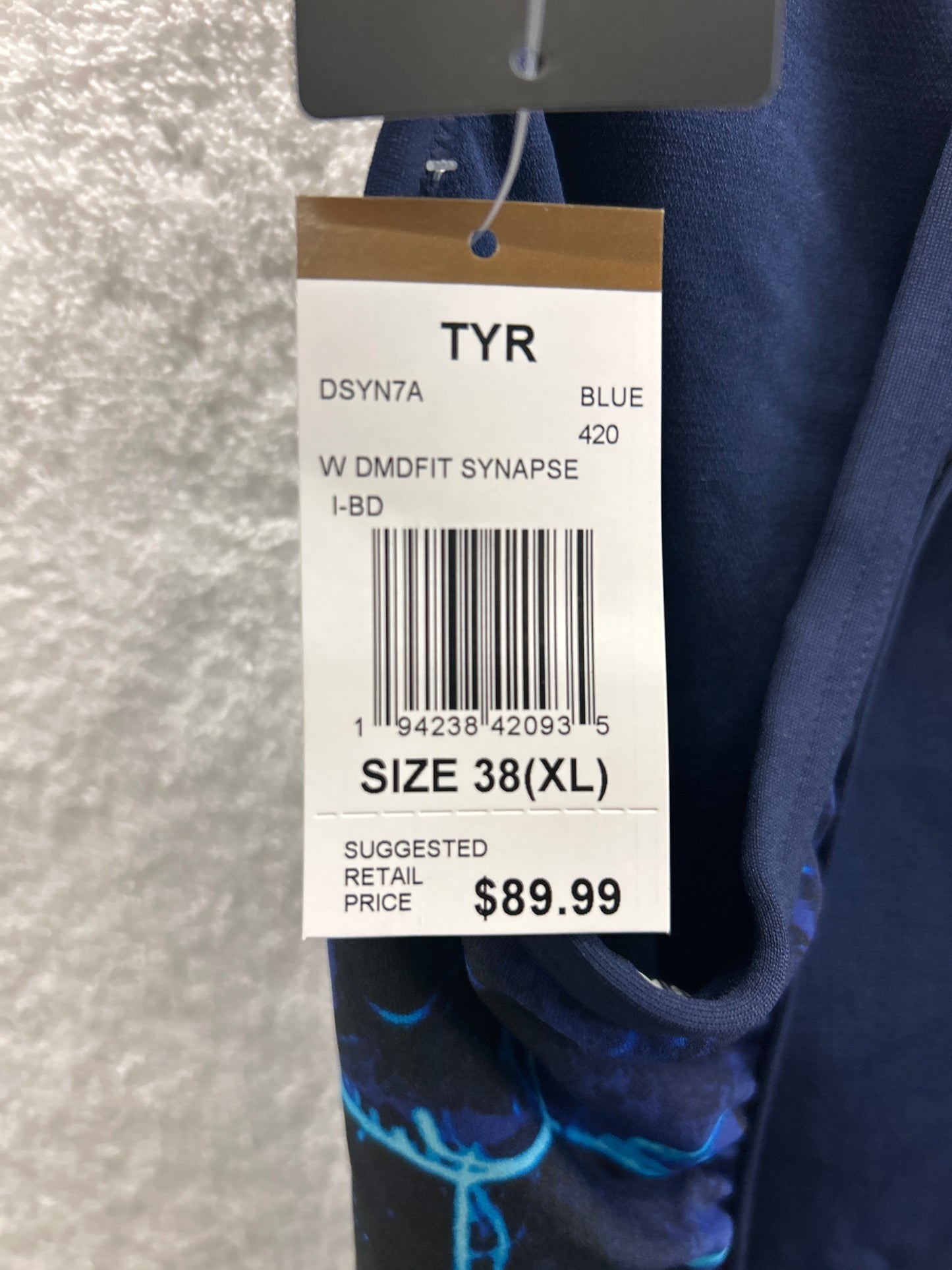 TYR Women’s Diamond Fit Synapse Blue Size 38
