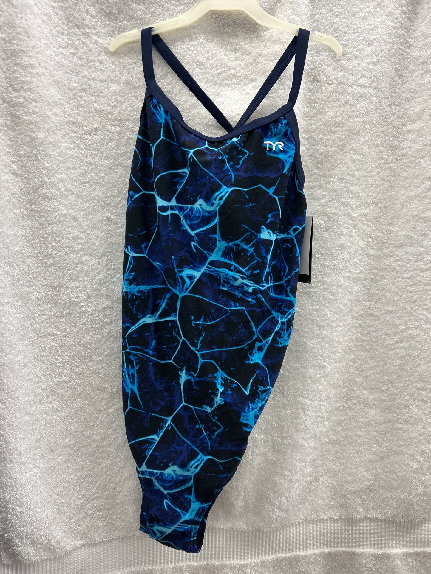 TYR Women’s Diamond Fit Synapse Blue Size 38
