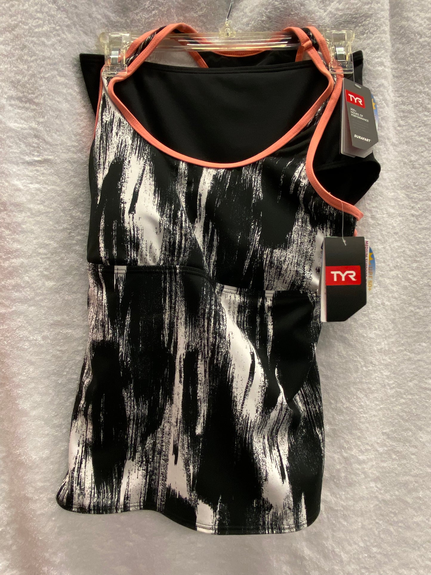 TYR Black Dry Brush Harly Tank Two Piece Suit Size 10